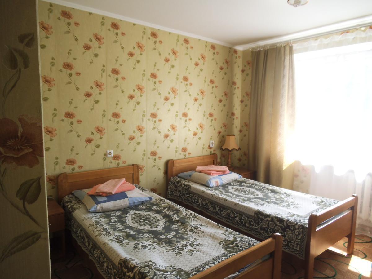 Circus Hotel Gomel Ngoại thất bức ảnh